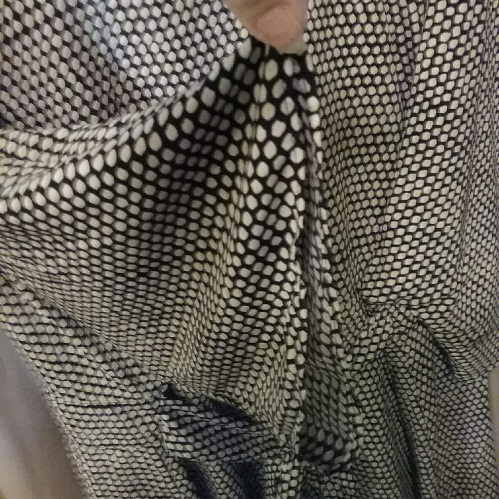 🌹Kimono sleeve top with tie back - Picture 5 of 5